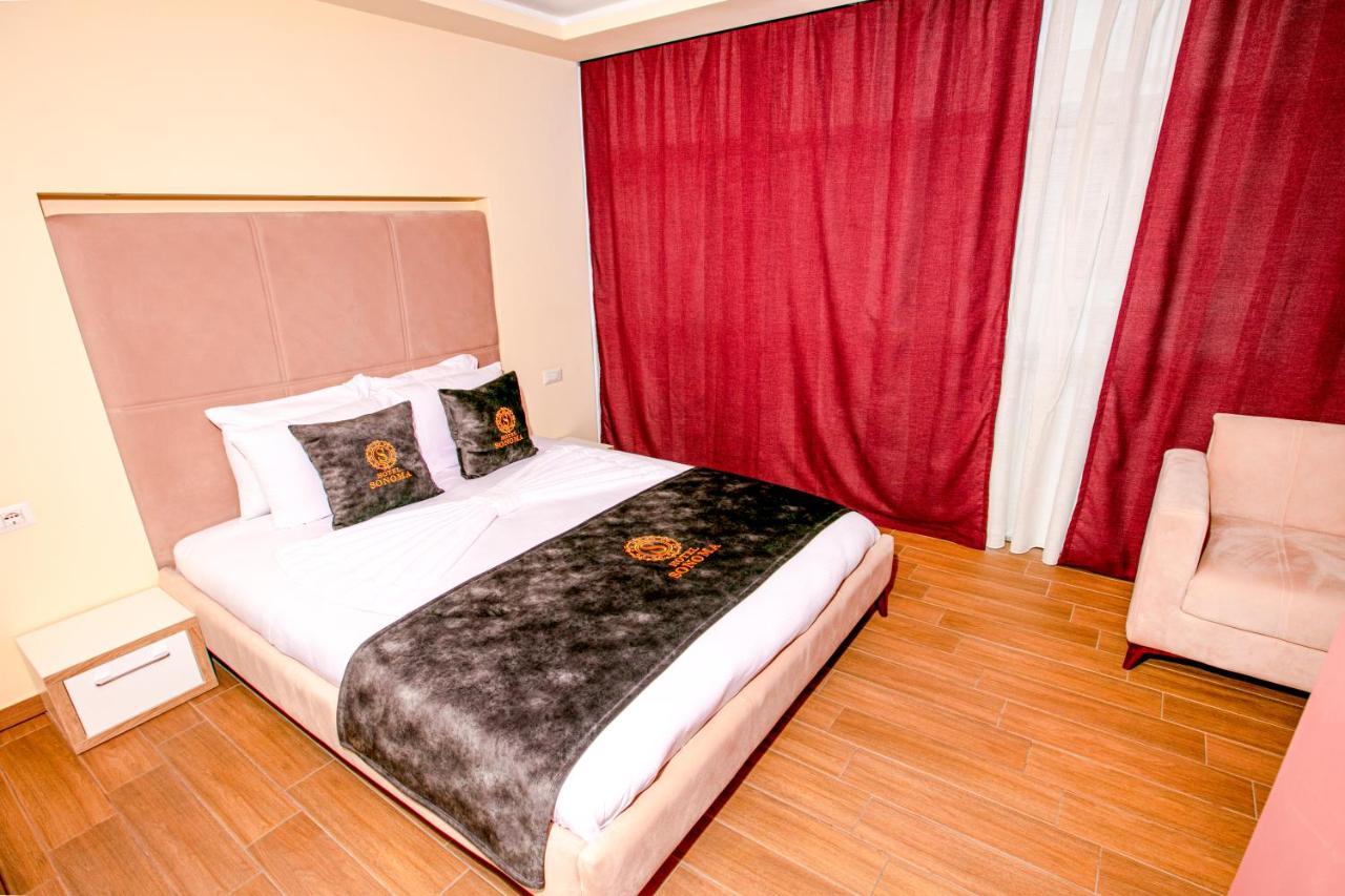 Kosovo Polje Hotel Sonoma מראה חיצוני תמונה