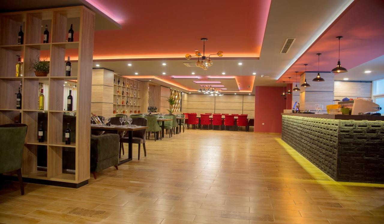 Kosovo Polje Hotel Sonoma מראה חיצוני תמונה