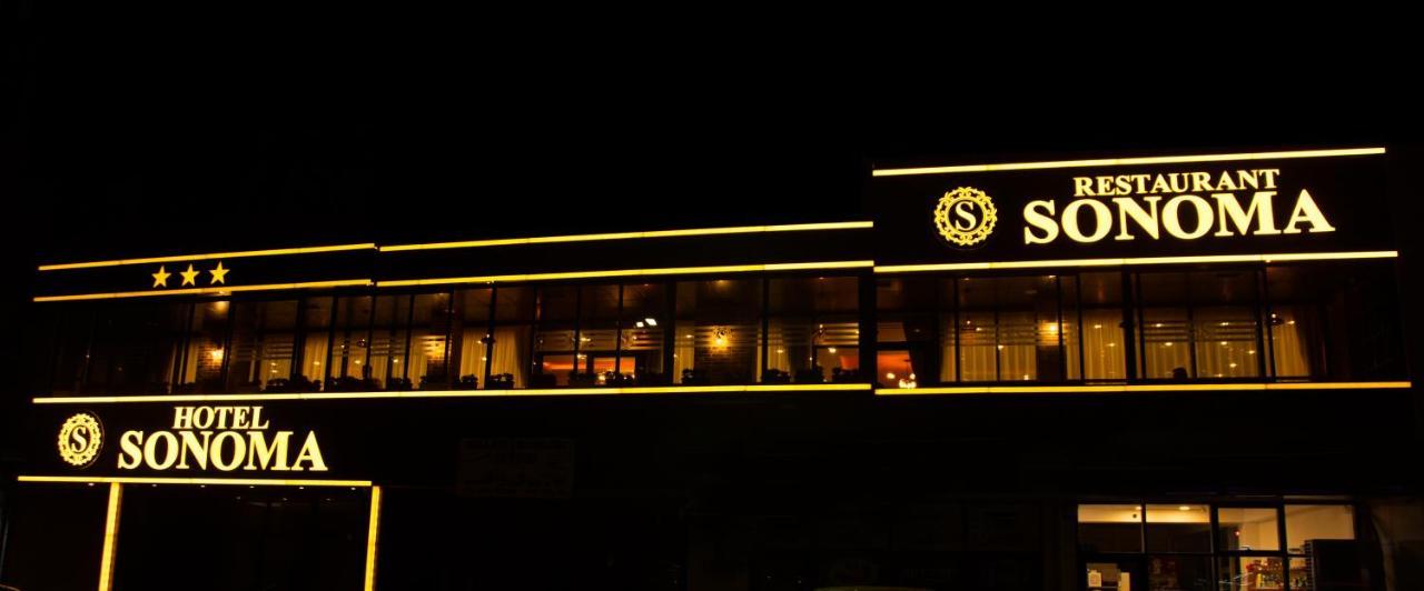 Kosovo Polje Hotel Sonoma מראה חיצוני תמונה