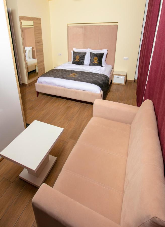 Kosovo Polje Hotel Sonoma מראה חיצוני תמונה